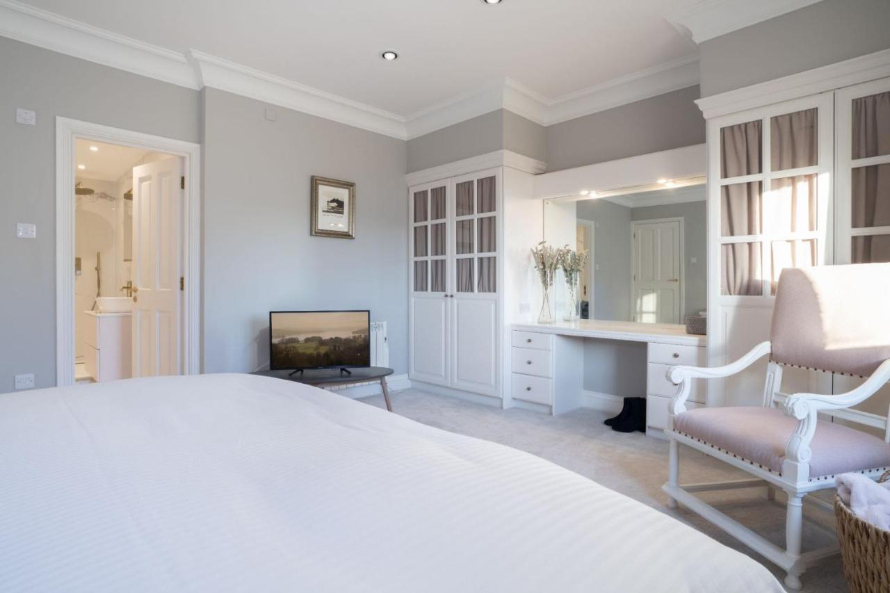 Brand New - Contemporary - 2 Bedroom - 2 Bathroom - Spacious Apartment - Lake Views Ambleside Exteriér fotografie